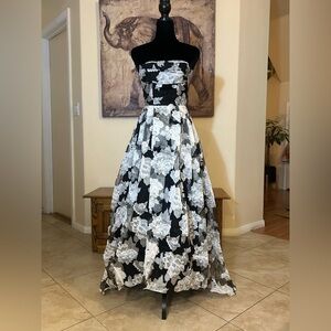 B.Darlin Strapless Floral Gown 1-2 Black White Layered Tulle  Prom Formal